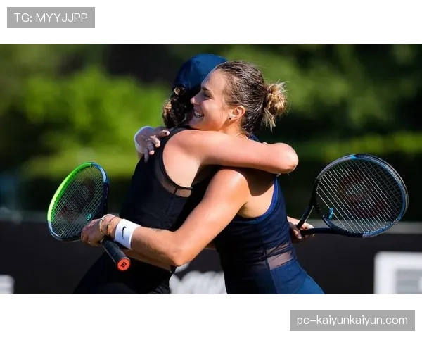 德国公开赛女双决赛：松本麻佑-永原和可那夺冠，日本包揽冠亚
